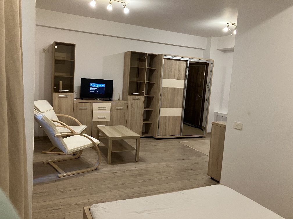 Închiriere garsonieră spațioasă – Militari Residence - Poză 1