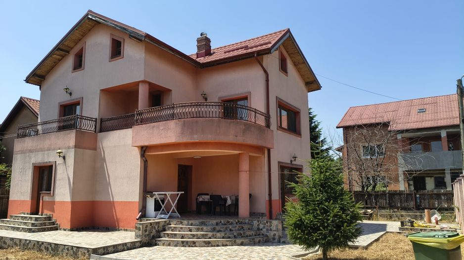 vila ind. 4cam(p+1+pod locuibil)3bai,mob-util/7min metrou DLeonida - Poză 2
