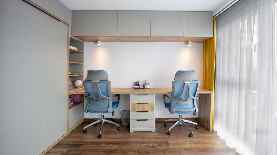 Casă înșiruită de vânzare în Sânpetru | Mobilată și utilată premium - Poză 12