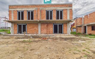 Casă tip duplex în Giarmata - Poză 1