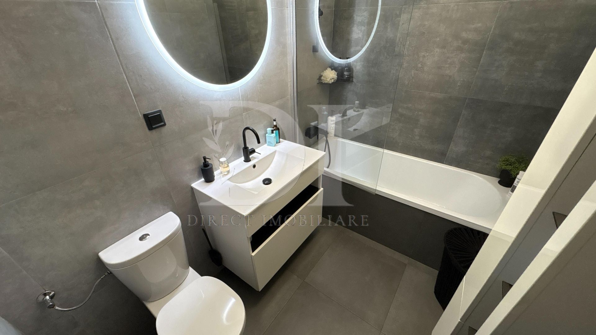 Aprtament la cheie / etaj intermediar / Zona Vivo - Poză 10