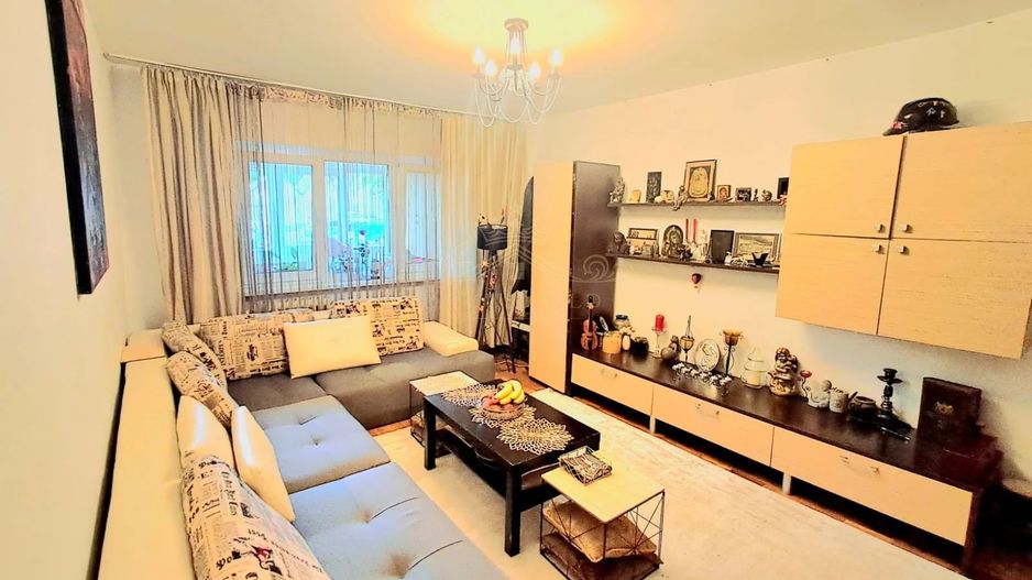 Vind apartament cu 2 camere  in Cartierul Marasti. - Poză 1