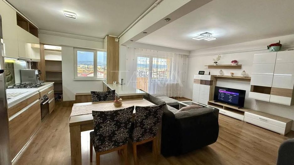 Apartament 4 camere, decomandat, Mărăști, aproape de Iulius Mall. - Poză 2