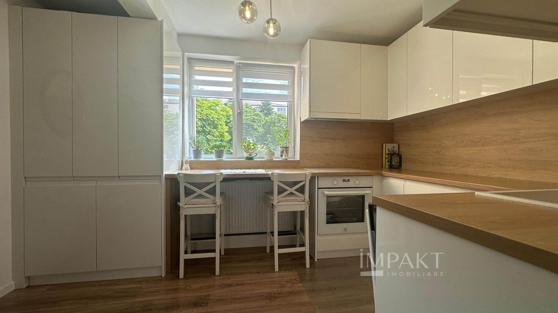 Apartament la etaj intermediar – liniste si confort in Zona Taberei! - Poză 2