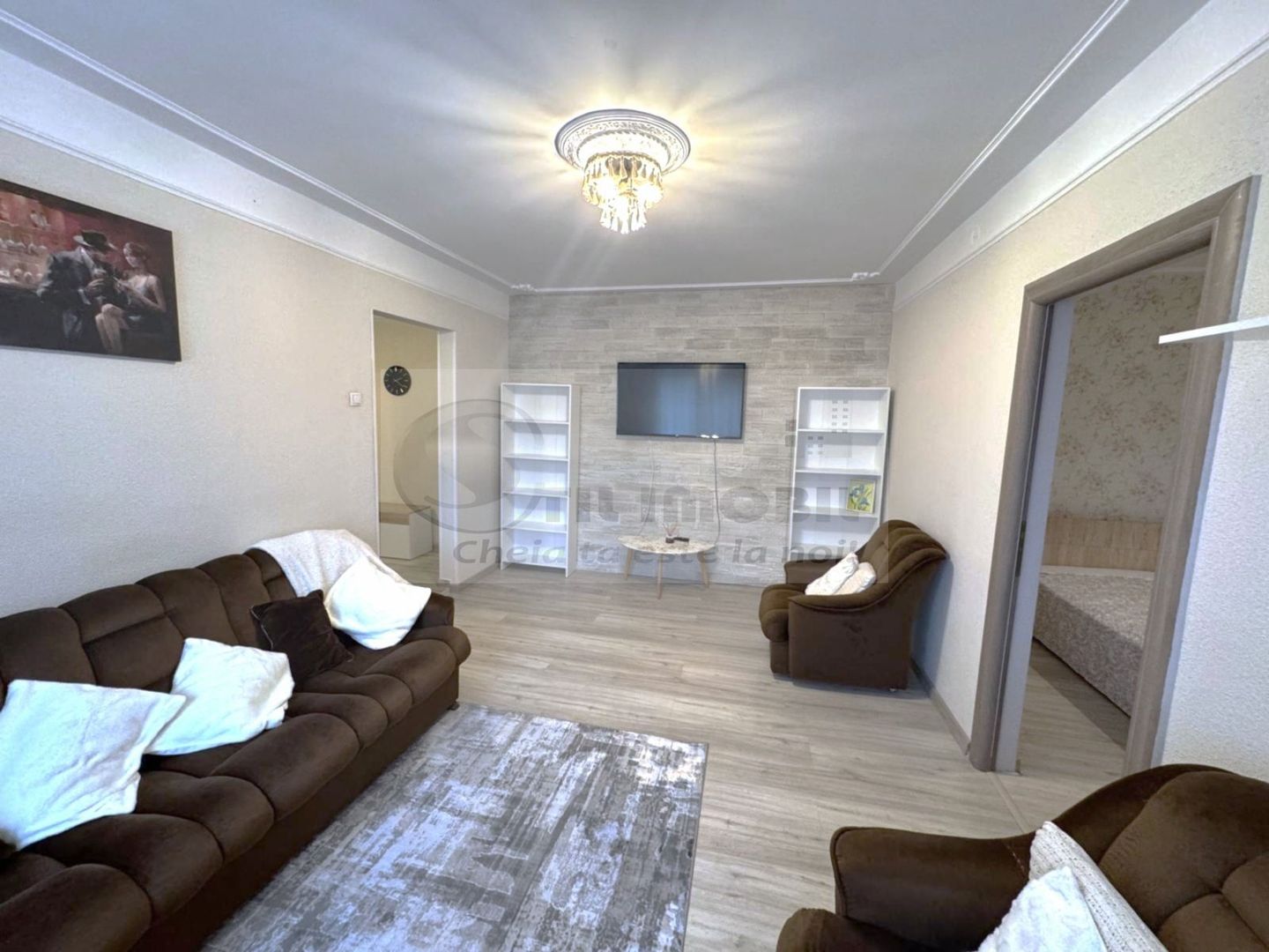 Apartament 2 camere de închiriat – Podu Roș, Bulevardul Țuțora - Poză 1