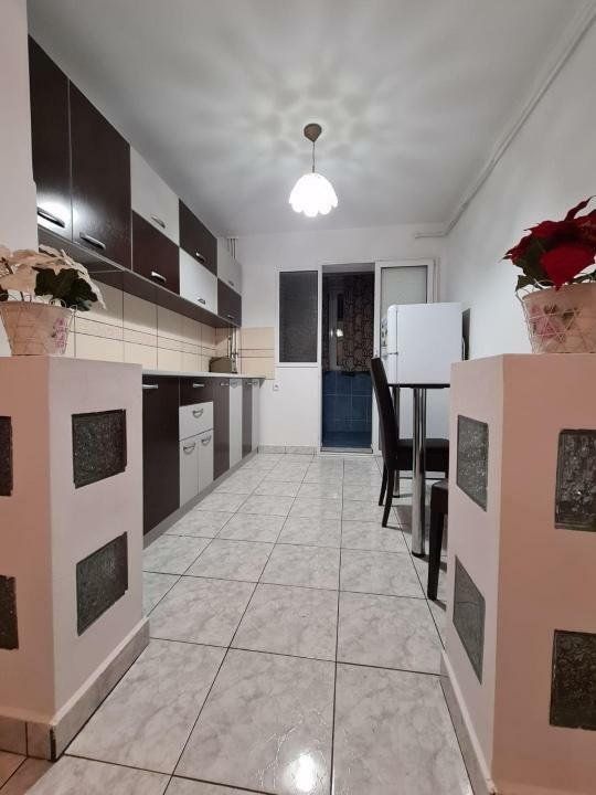 Apartament cu 3 camere S187 - Poză 1
