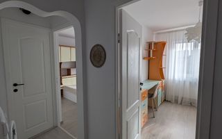 Închiriez apartament 3 camere - Poză 5