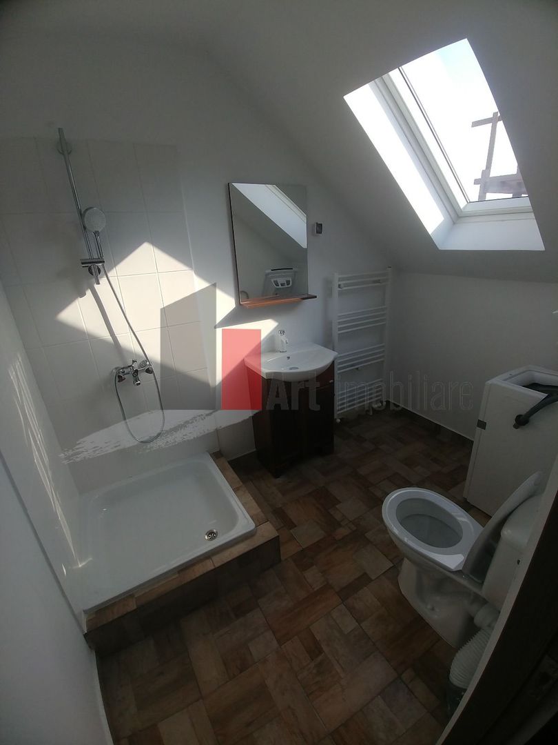 Casa individuala Valu lu Traian - teren mare 1000 mp - Poză 16