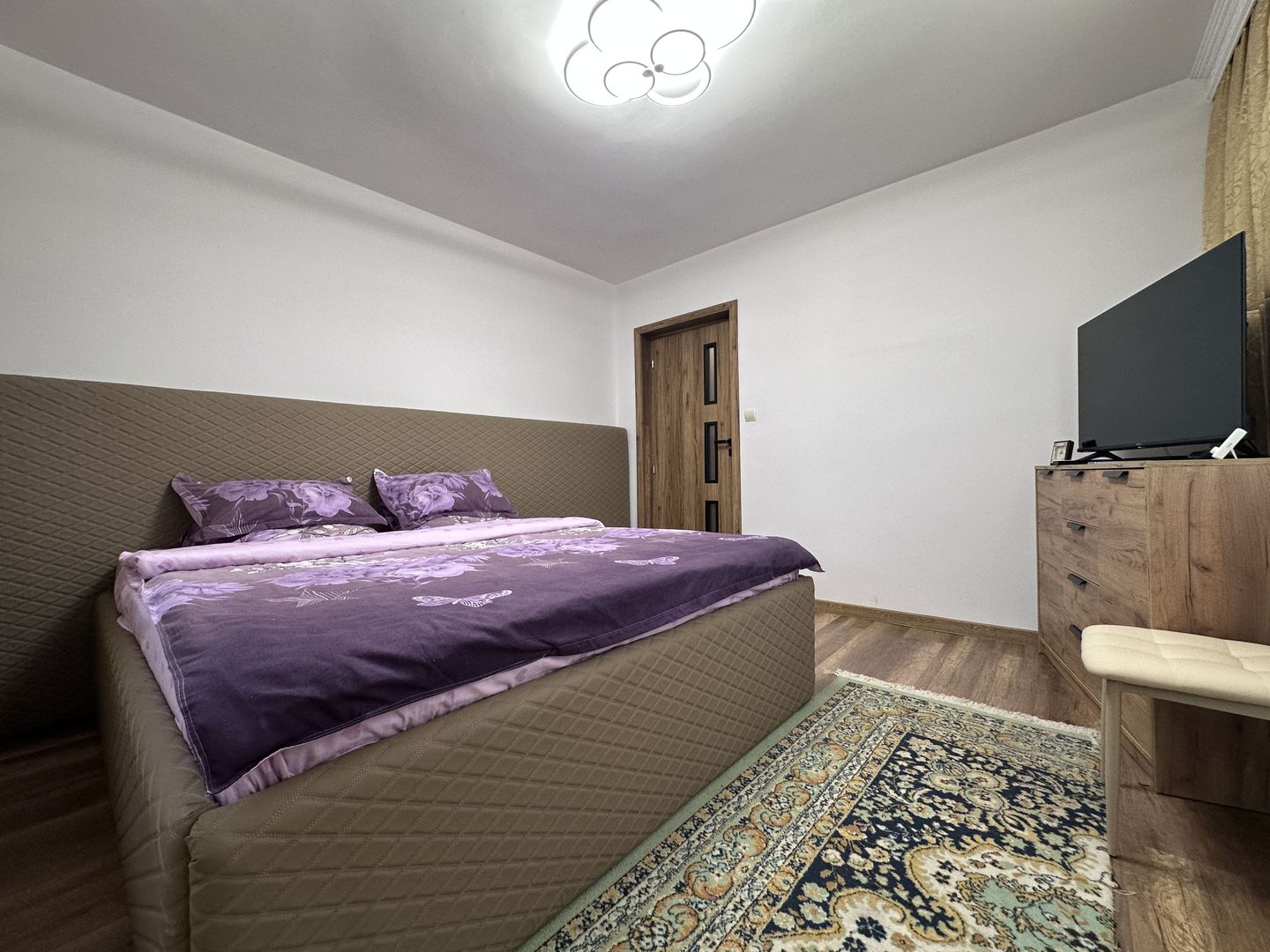 Gata de locuit! Vanzare casa cu 5 camere in Priboiu, com.Branesti - Poză 21