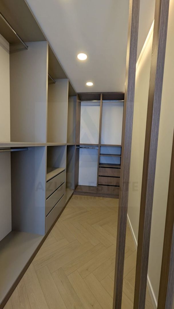 Penthouse premium 4 camere 120 mp utili terasa 88 mp zona Lazaret - Poză 9
