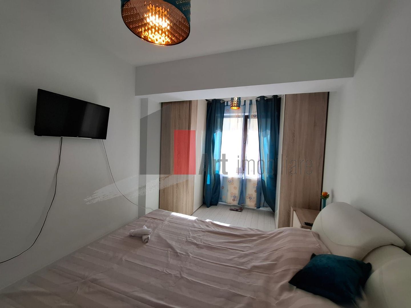 Apartament in Piata Unirii, bloc 2015,  CENTRALA PROPRIE, URGENT - Poză 7