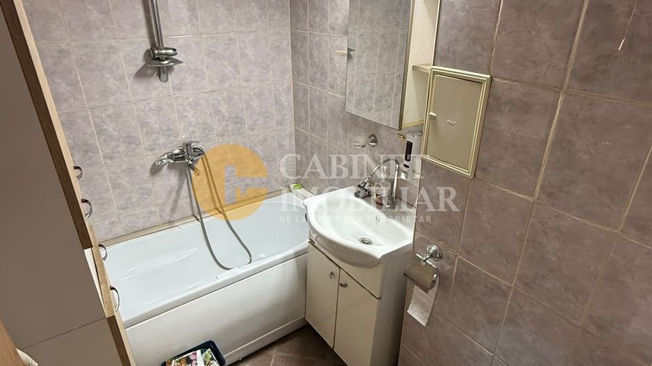 Emil Racovita - 3 Camere - Etaj Intermediar - Zona Rond Podu Ros - Poză 7