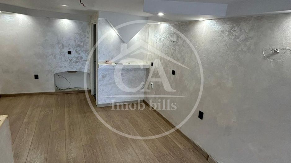 Spatiu de inchiriat ultracentral, Oradea - Poză 1