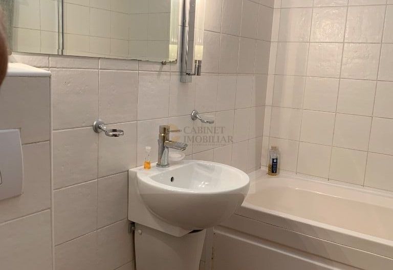 Vilă Elegantă în Domenii – Oportunitate Unică de Vânzare - Poză 8