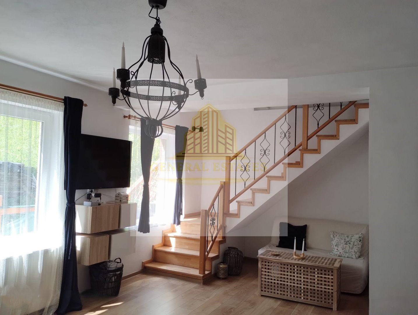 Casă de poveste în Moieciu de Sus - Poză 5