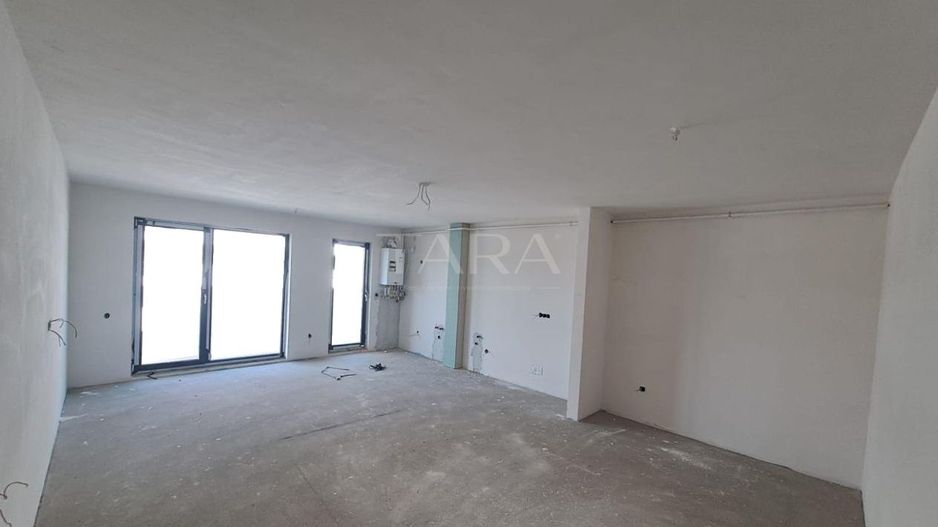 Apartament modern cu 2 camere în Florești, zona Eroilor - Poză 1