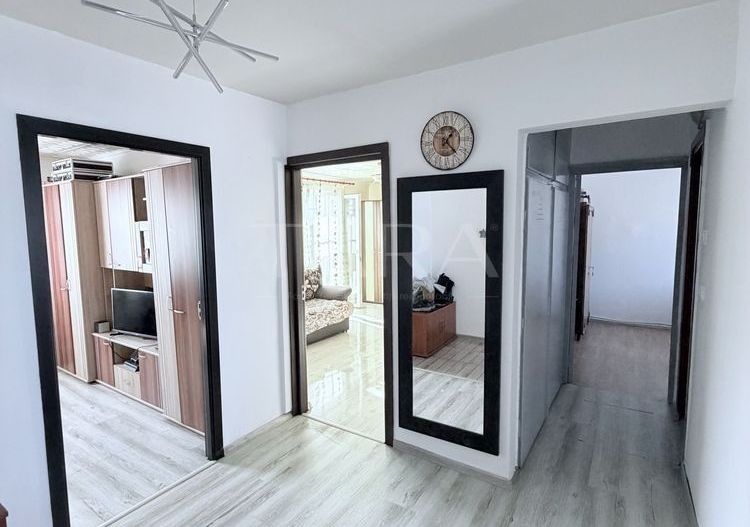 Apartament cu 3 camere de vânzare în zona Manastur. - Poză 4