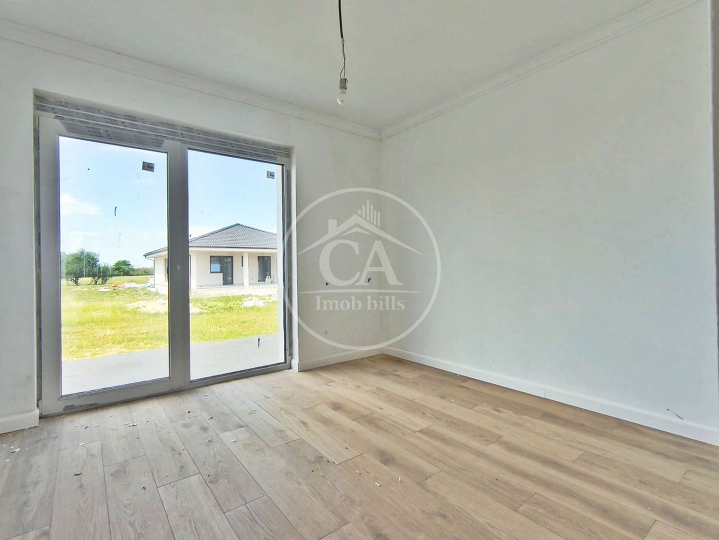 Apartament la casă de vanzare cu 2 camere si curte, Santandrei, Bihor - Poză 4