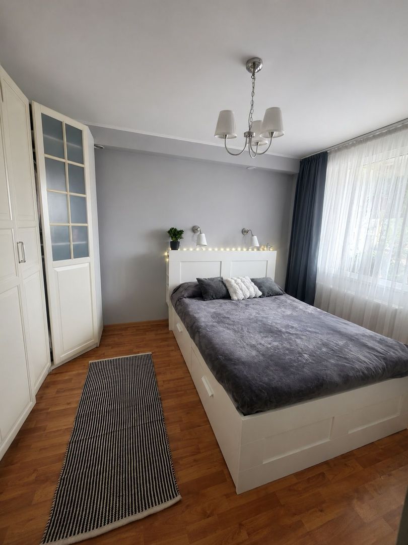 Apartament 3 camere decomandat, modern, Titan, etaj 4 din 4, balcon - Poză 1