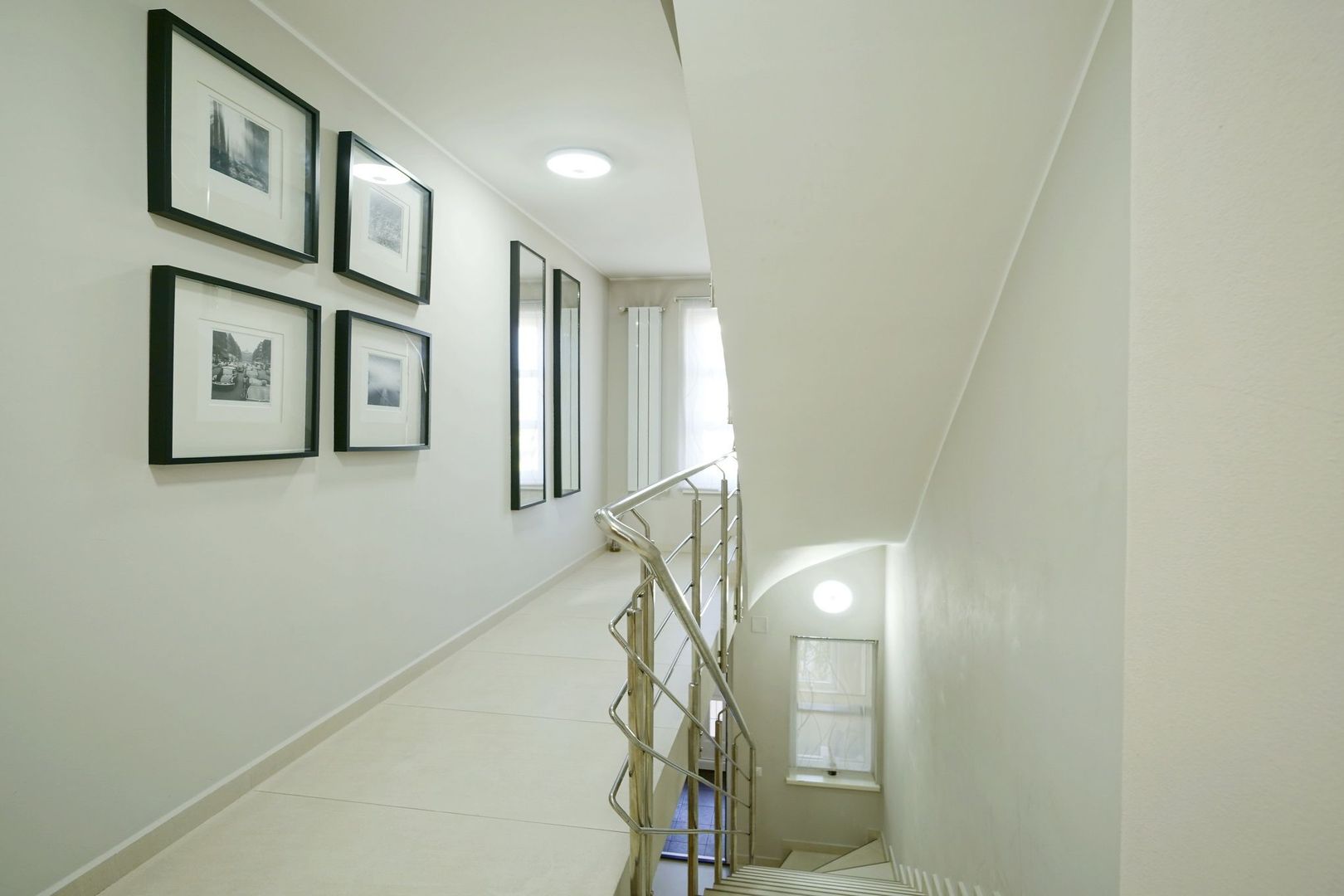 Ideal gradinita P+2, 8 cam, 6 dormt 6 bai, 3 garaje teren 650 mp, - Poză 66