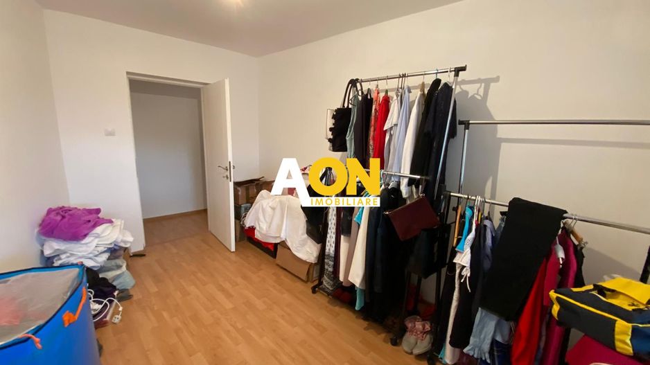 Apartament 3 camere, 2 balcoane,  Scara Interioara,  Ultracentral - Poză 4