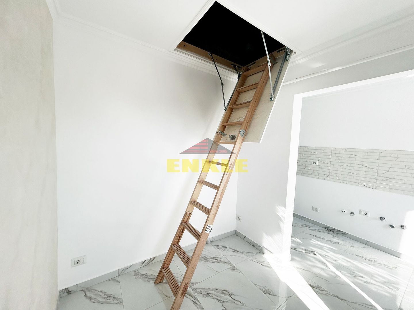 De vanzare apartament 2 camere, zona Est Clinic. - Poză 6