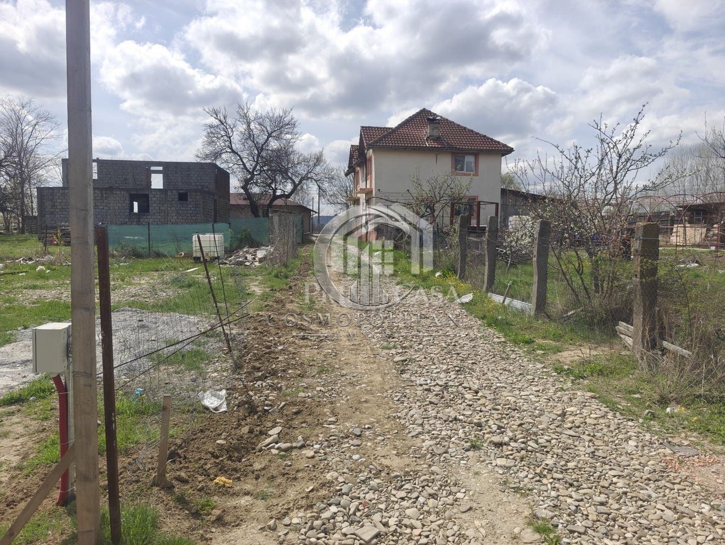 Casa in constructie si teren in Vernesti BZ SC=150mp teren=509mp d=20m - Poză 18
