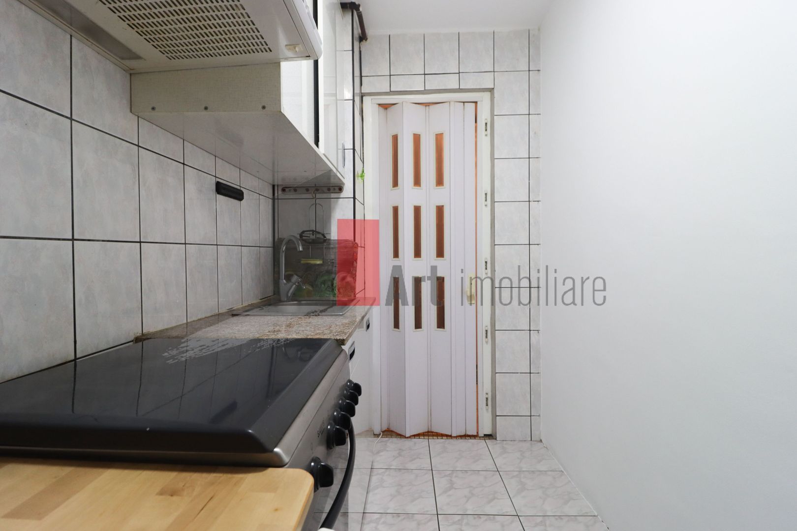 Apartamentul "BONITO" , zona Lujerului, CENTRALA PROPRIE, MOBILAT/UTILAT MODERN - Poză 12