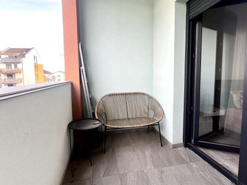 Apartament cu 2 camere primitor si modern echipat, zona Dumbrăvița - Kaufland - Poză 12