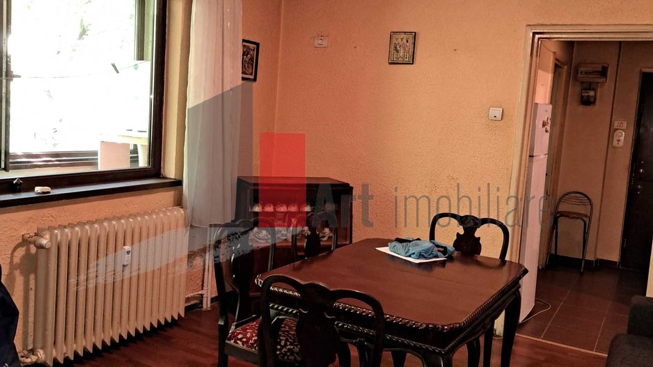 Vânzare apartament 4 camere decomandat Bd. Brâncoveanu - Poză 1