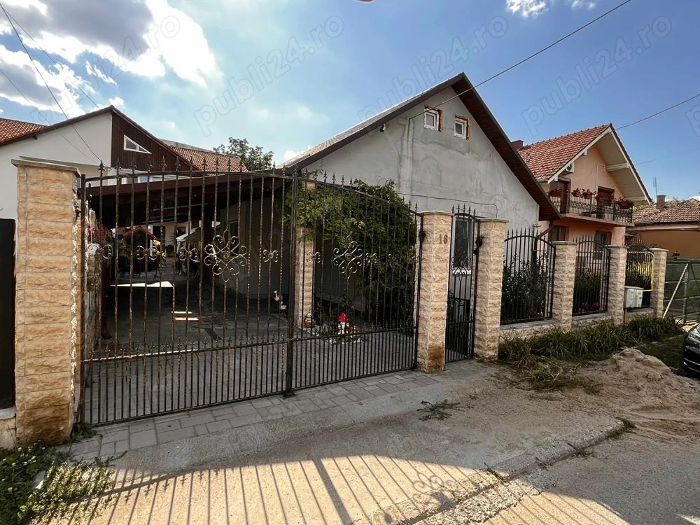 BRASADAS vinde proprietate cu 2 case 5 cam 6 ari Botizului. - Poză 1