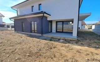 Casa individuala de lux, cu garaj, Selimbar, Sibiu - Poză 12