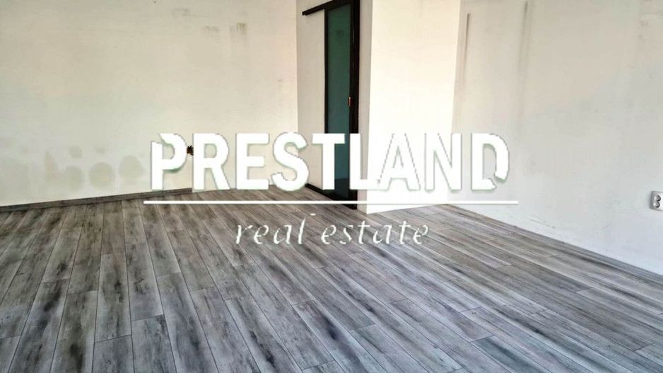 Inchiriez spațiu comercial zona 9 Mai!! - Poză 1