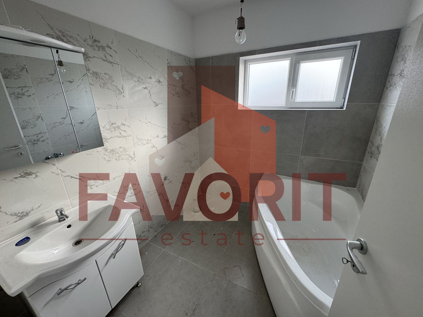 Finisat la cheie. Bucatarie inchisa. 311 mp teren - Poză 18