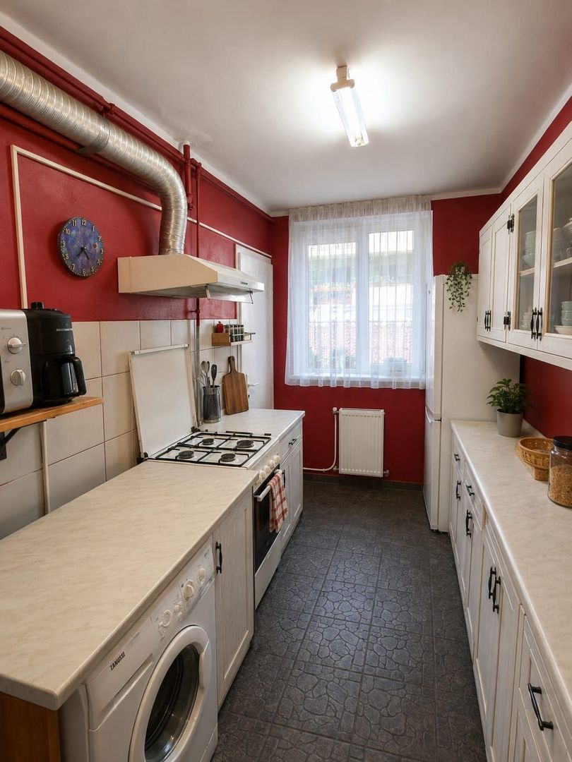 Apartament de vanzare cu 2 camere strada Horea - Poză 1
