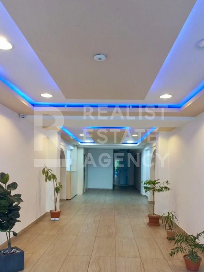 Apartament cu 3 camere – 13 Decembrie,  Coresi la 5 minute pe jos. - Poză 16