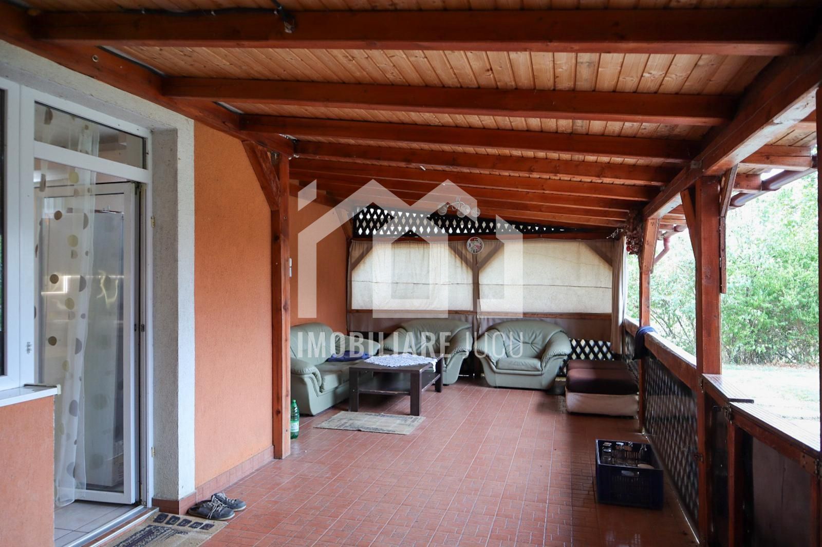 Casa la cheie, 7 camere, 256mp, teren 1700mp+livada 1100mp, Gadalin - Poză 9