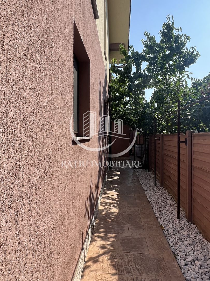 Casa cu 5 camere | P+M | Iosia | Oradea - Poză 30