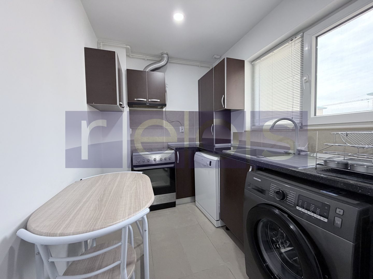 VANZARE 2 CAMERE | PARCARE INCLUSA | COSMOPOLIS - Poză 8