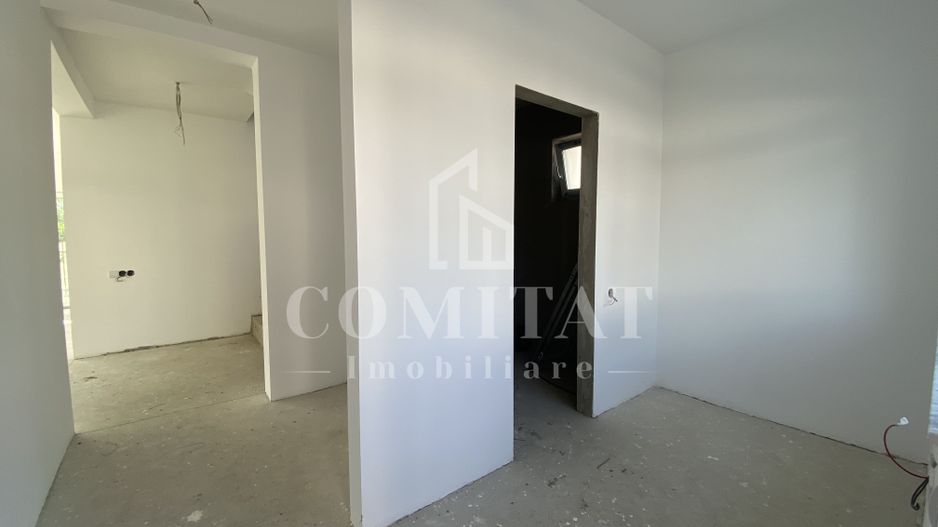 Casă de vânzare | Dispunere pe 2 niveluri | Localitatea Dezmir - Poză 10