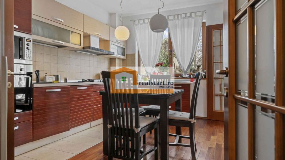 Langa Padurea Corbeanca, P+M, teren 780mp, terasa 35mp, mobilata&utilata - Poză 7