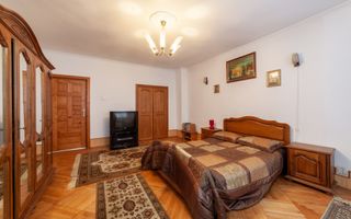 Casa Centrala Pitesti - Exercitiu, Strada Traian - Poză 20