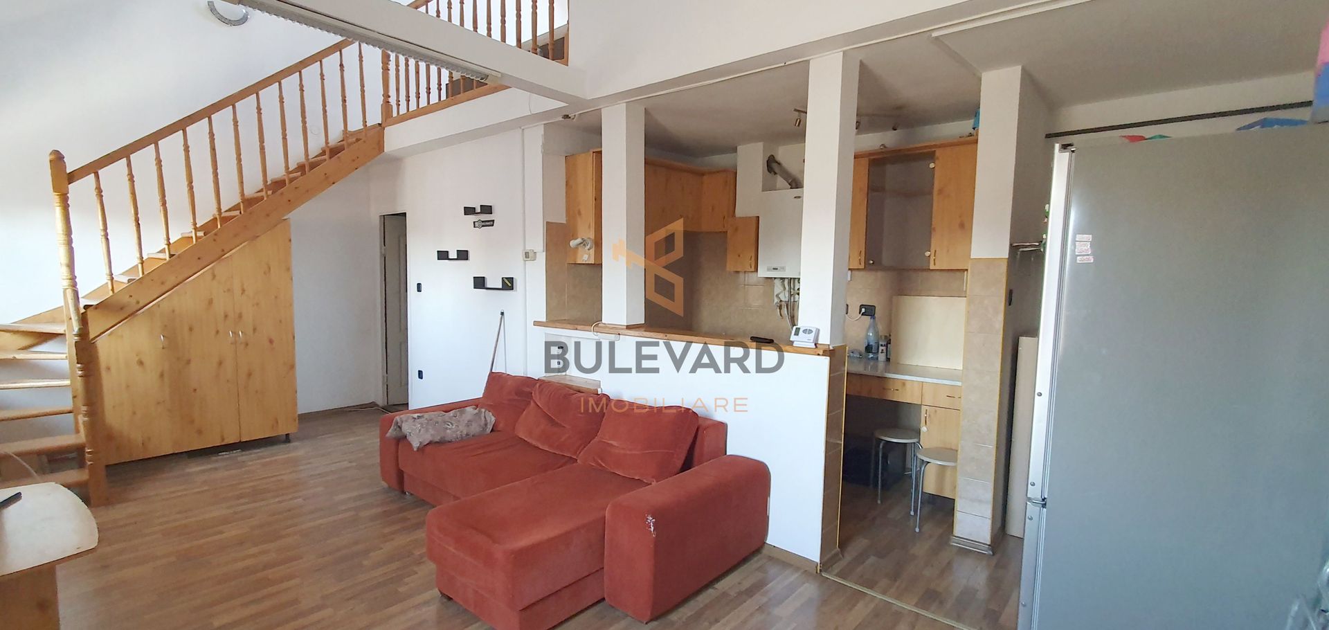 Apartament cu 2 camere, zona Hotel Royal! - Poză 2