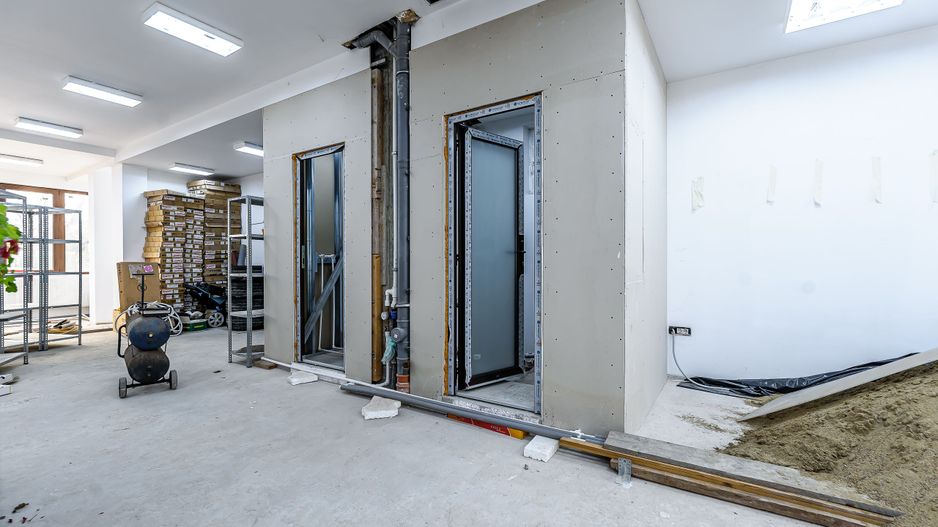 Spațiu comercial în bloc nou Pârneava - Poză 3