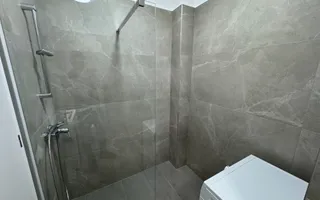 Mobilat si utilat. 2 locuri de parcare. Curte privata in CF - Poză 11