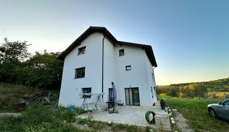 Casa de vanzare Berchez - Oportunitate investitie!