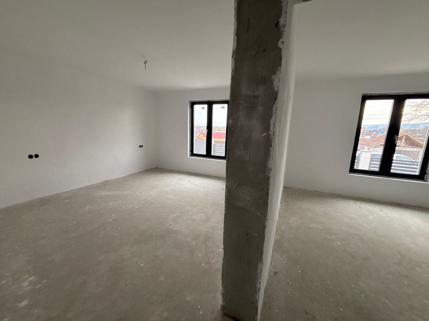 Casă pe un singur nivel –  priveliște spre munți – Șura Mică - Poză 13