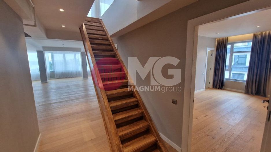 Penthouse de vanzare - 4 camere -vedere lac- Laguna Residence - Poză 13