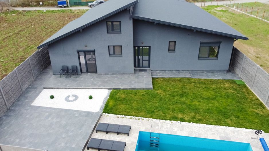 Agigea - Casa  deosebita cu piscina, mobilata si utilata complet. - Poză 63