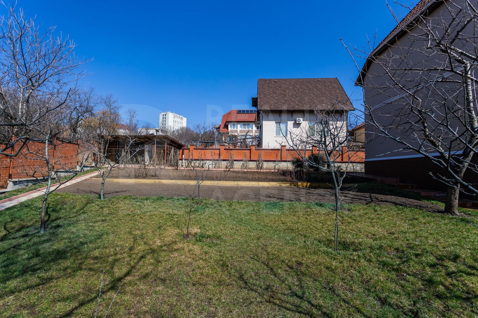 Vânzare, casă, 3 nivele, 200 mp + 10 ari, str. Gura Văii, Rîșcani - Poză 41